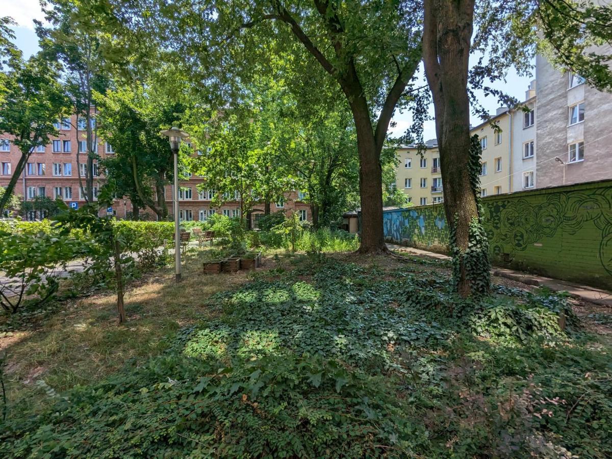 Warsaw Studio Wola Exterior photo